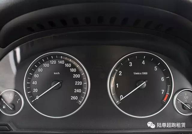 自驾租豪车