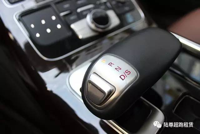 自驾租车