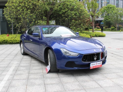 自驾租跑车